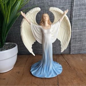 Celebration 30806 Angels & Co. Blue Angel Candle Holder with Beautiful details.